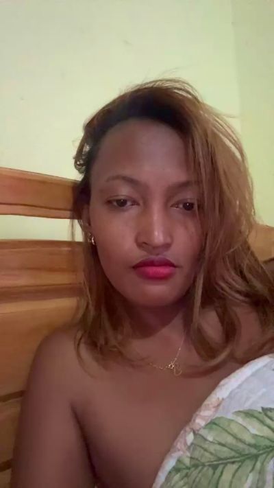 Cynthiase_1 live cam on Cam4