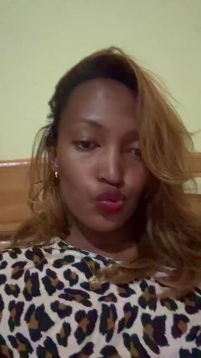 Cynthiase_1 live cam on Cam4