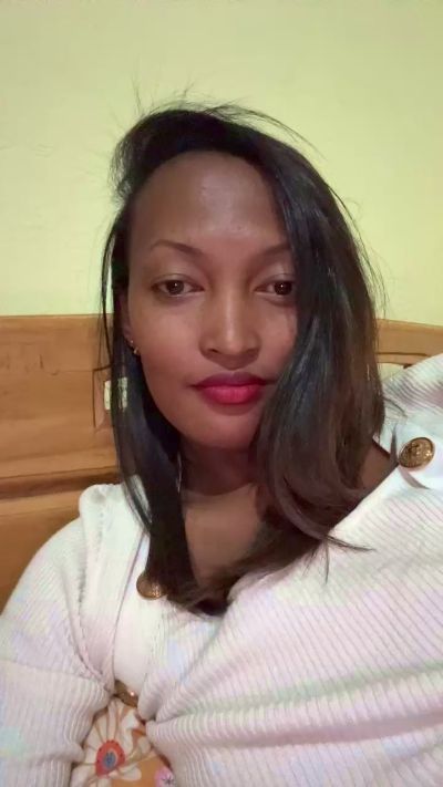 Cynthiase_1 live cam on Cam4