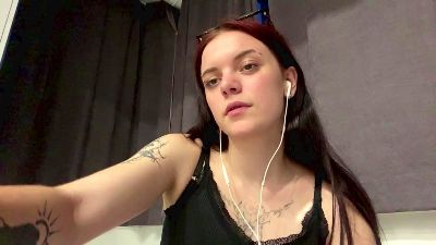 CyrstalEhret live cam on UnifiedCams