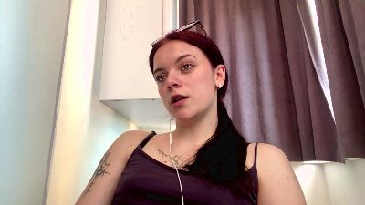 CyrstalEhret live cam on Cam4