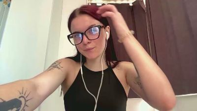 CyrstalEhret live cam on Cam4