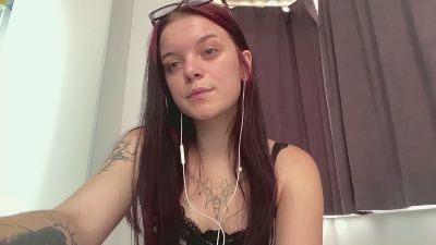 CyrstalEhret live cam on Cam4