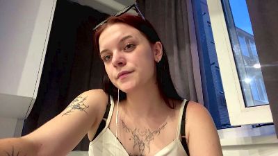 CyrstalEhret live cam on Cam4