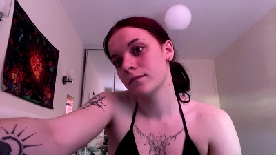 CyrstalEhret live cam on Cam4
