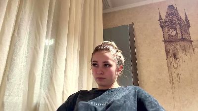 CyrstalMarian live cam on Cam4