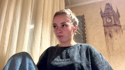 CyrstalMarian live cam on Cam4