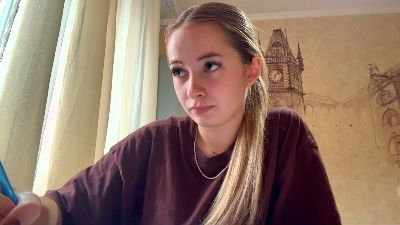 CyrstalMarian live cam on Cam4