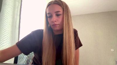 CyrstalMarian live cam on Cam4
