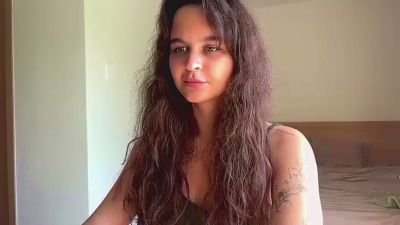CyrstalShen live cam on Cam4