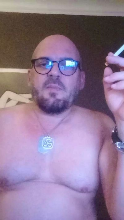 D4DLou1sX live cam on Cam4