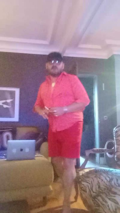 D4DLou1sX live cam on Cam4