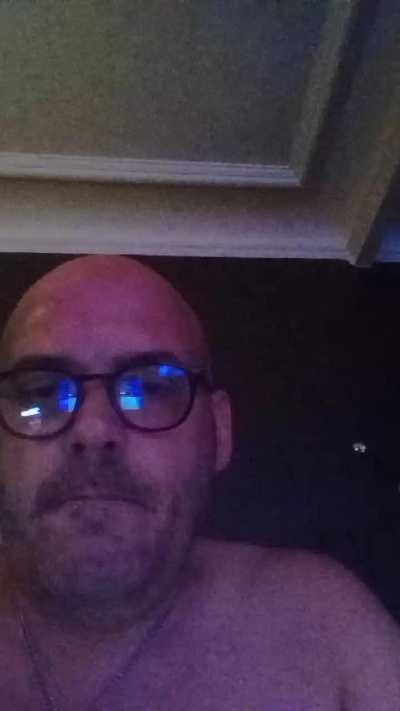 D4DLou1sX live cam on Cam4