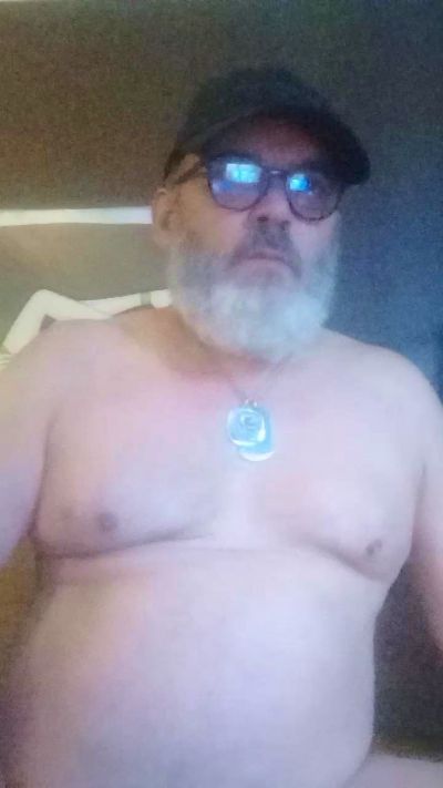 D4DLou1sX live cam on Cam4