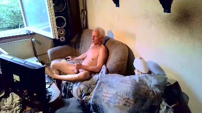 DAUERWICHSERX live cam on Cam4