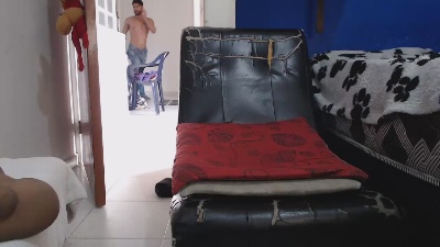 DERECKHOT33 live cam on Cam4