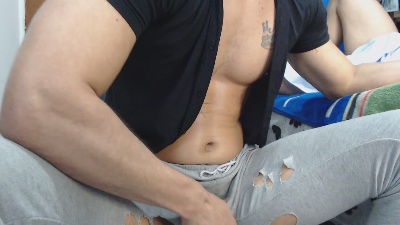 DERECKHOT33 live cam on Cam4