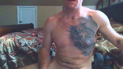 DILFiGuess1 live cam on Cam4