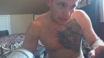 DILFiGuess1 live cam on Cam4