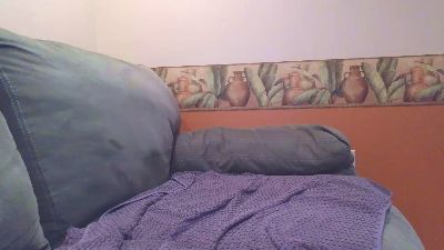 DILFiGuess1 live cam on Cam4