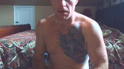 DILFiGuess1 live cam on Cam4