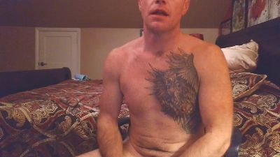 DILFiGuess1 live cam on Cam4