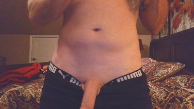 DILFiGuess1 live cam on Cam4