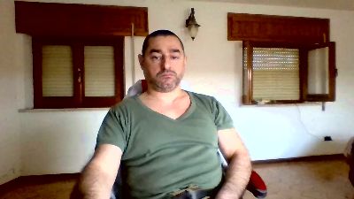 DOBERMANNEW live cam on Cam4