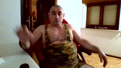 DOBERMANNEW live cam on Cam4