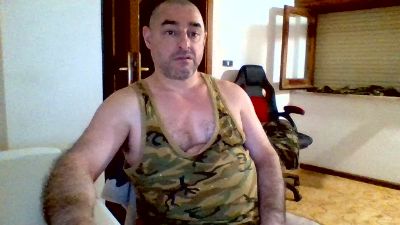 DOBERMANNEW live cam on Cam4