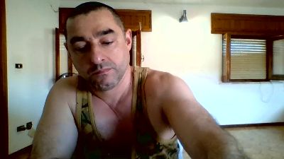 DOBERMANNEW live cam on Cam4