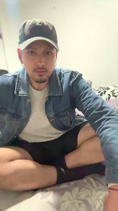 Daaaang live cam on Cam4