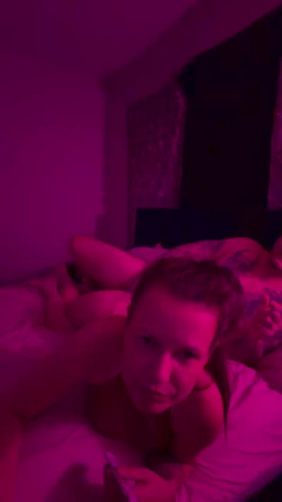 Daddiesgirl91 live cam on Cam4