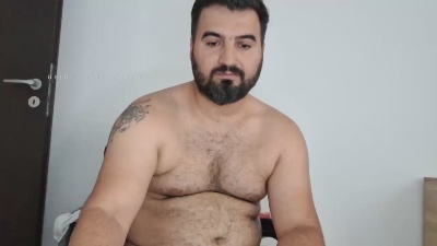 DaddyBear18 live cam on Cam4