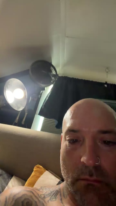 DaddyDick069 live cam on Cam4