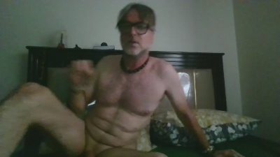 DaddyNextRoom75 live cam on Cam4