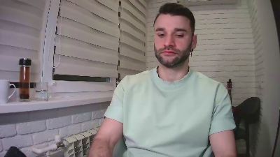 DaddySlav live cam on Cam4