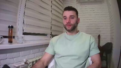 Profile and Statistics for DaddySlav on Cam4