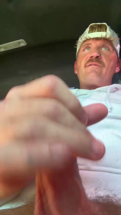 Daddygasm live cam on Cam4