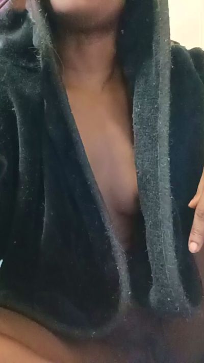Daddyslut4u live cam on Cam4