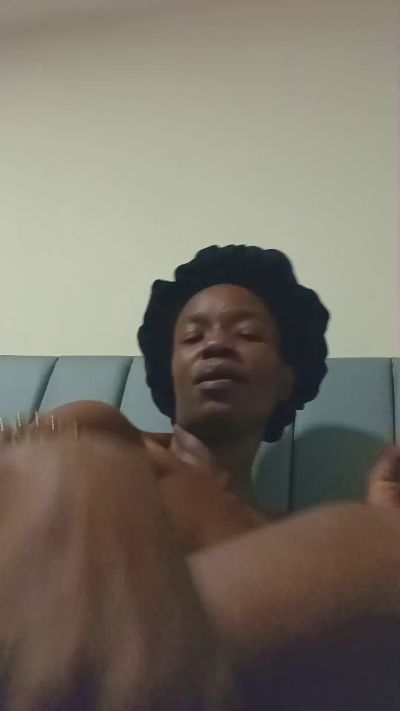 Daddyslut4u live cam on Cam4