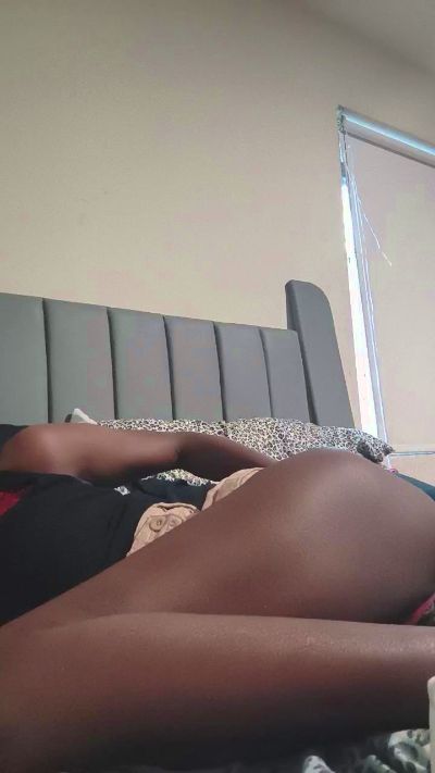 Daddyslut4u live cam on Cam4