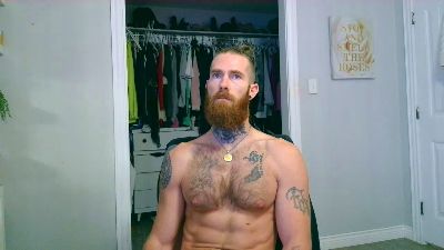 Daddyunlocked1 live cam on Cam4