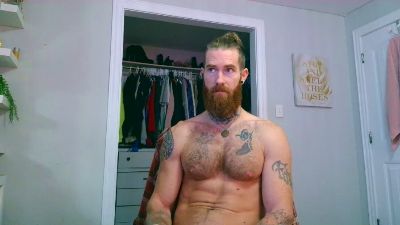 Daddyunlocked1 live cam on Cam4
