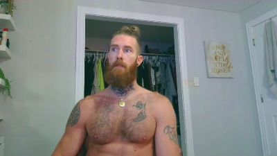 Daddyunlocked1 live cam on Cam4