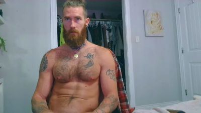 Daddyunlocked1 live cam on Cam4
