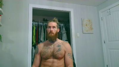Daddyunlocked1 live cam on Cam4