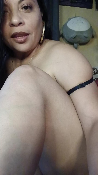 Dafne__pretty live cam on Cam4