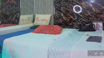DahianaG live cam on Cam4