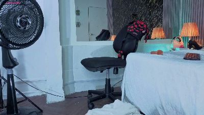 DahianaG live cam on Cam4